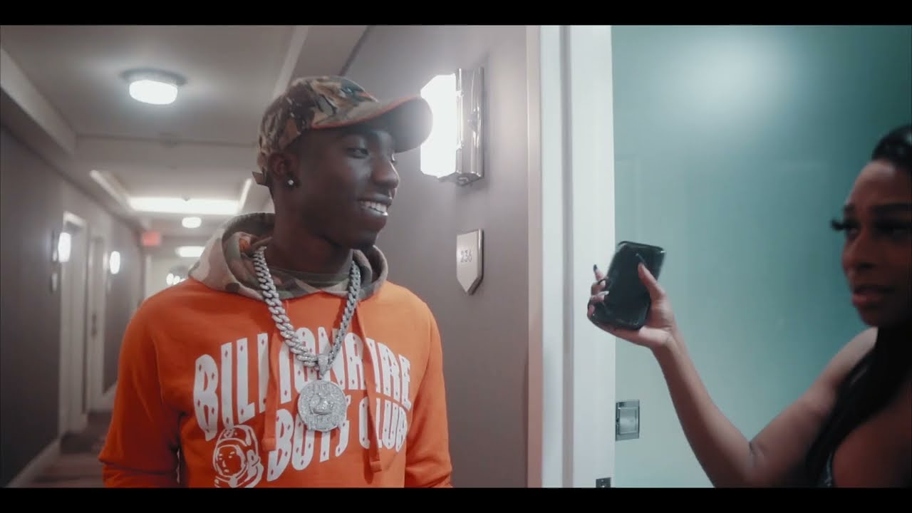 Feen - Girls Want Girls (Official Music Video)