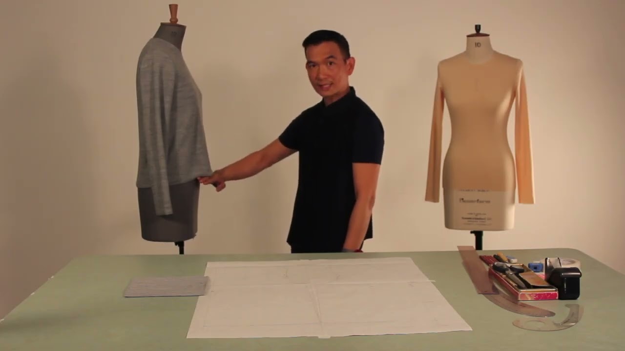 28 Basic T shirt block using 5 per cent stretch fabric