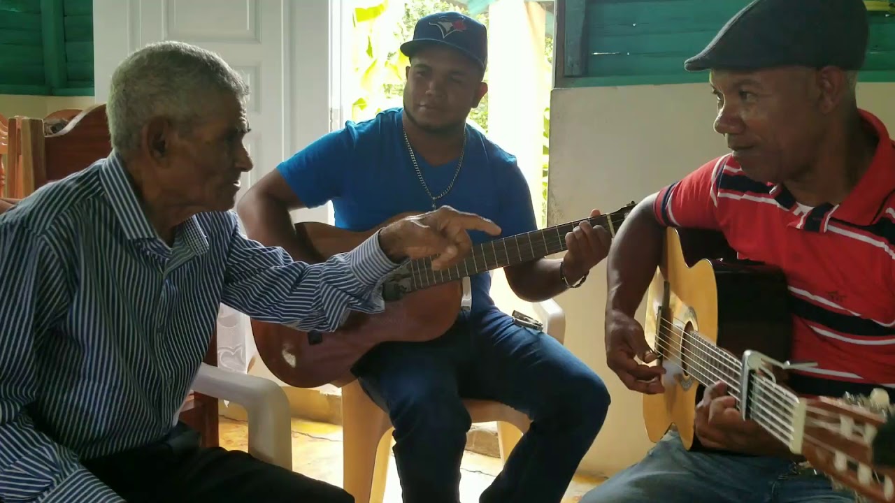 Antonio Gómez Salcedo Con El Dúo Carela El interno