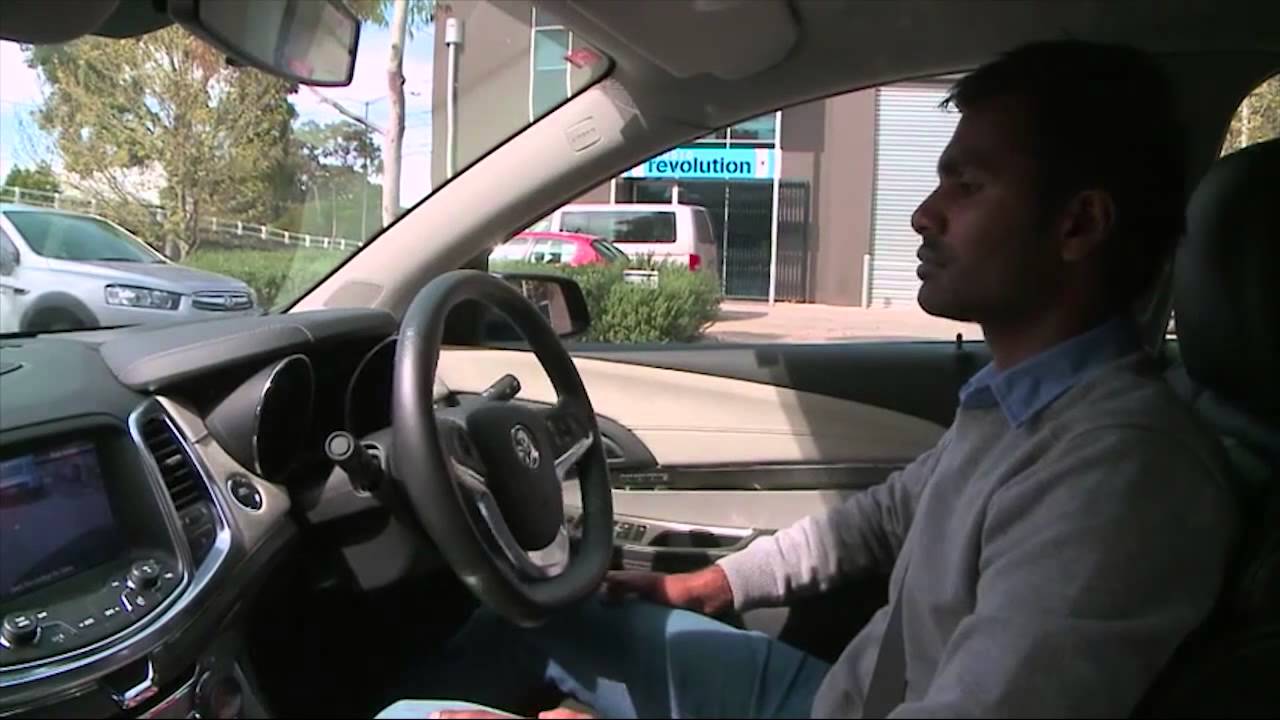 How to use Automatic Park Assist | myHolden Connect