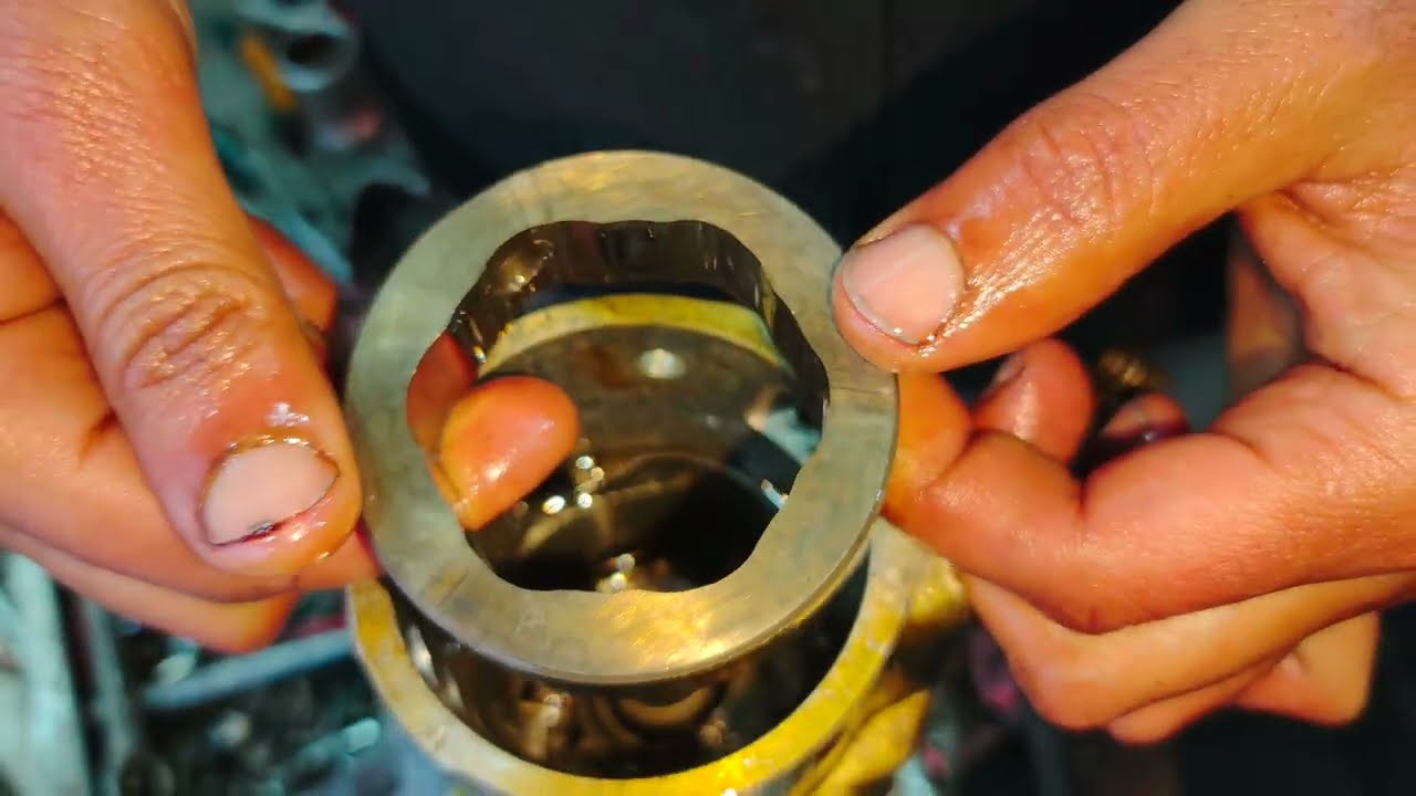 Perkins Delphi diesel pump cam ring installed 