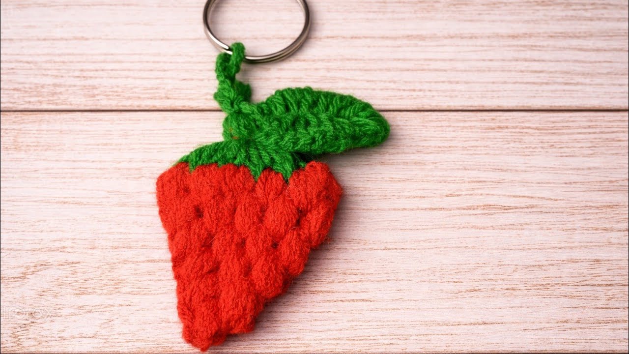 Crochet key chain #shorts #crochet #diy #craft #creative #trending #reels #shortvideo 