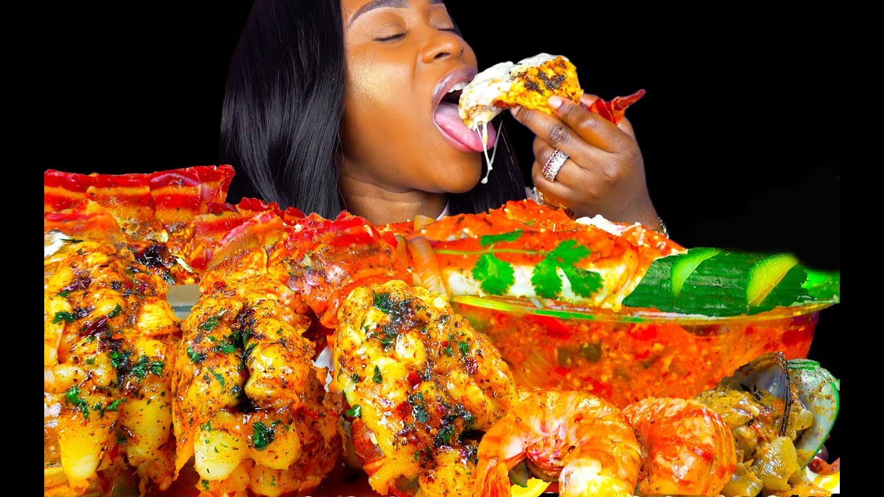 SPICY KING CRAB SEAFOOD BOIL MUKBANG | ALFREDO CHEESE SAUCE | LOBSTER TAIL MUKBANG | EATING SHOW