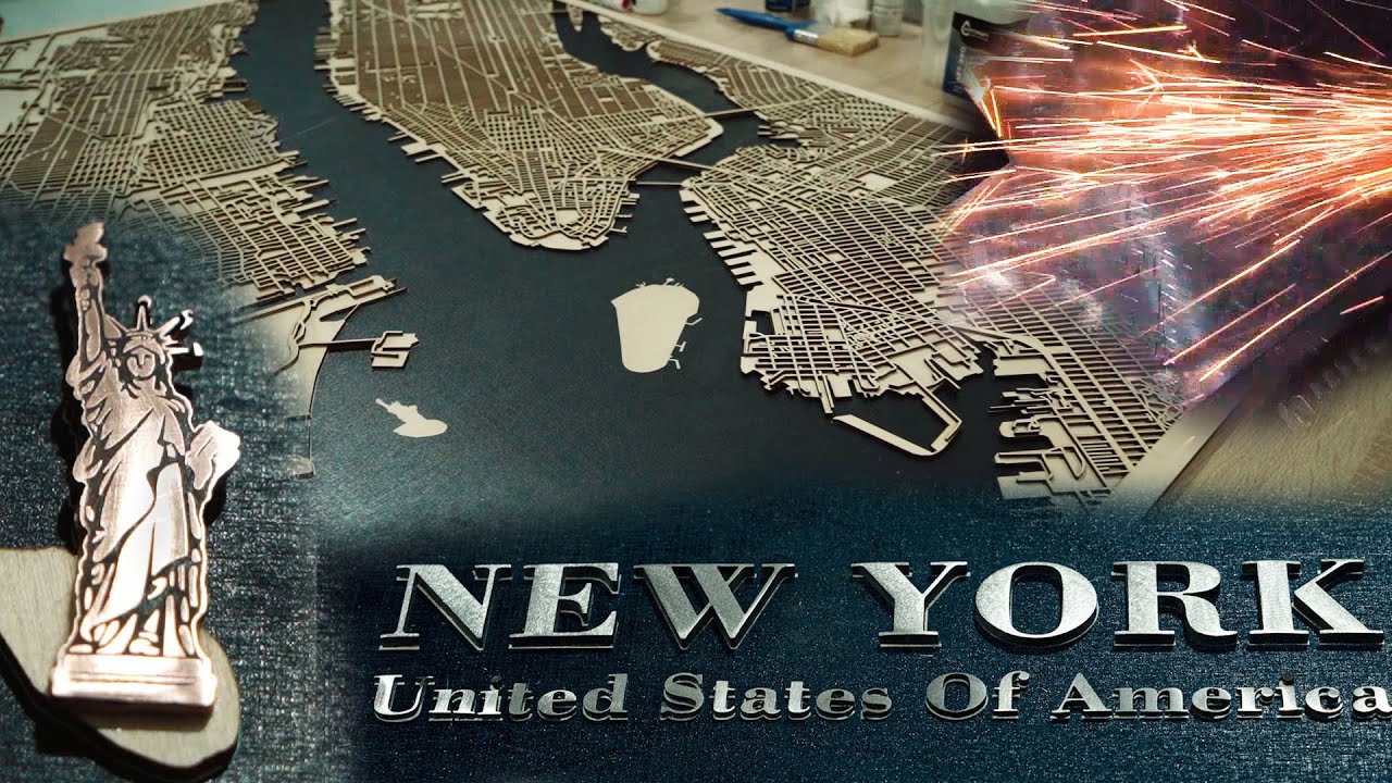 Карта Нью-Йорка из фанеры.  New York plywood map