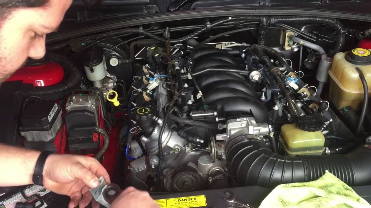 Installing a oil catch can on a Ls1
