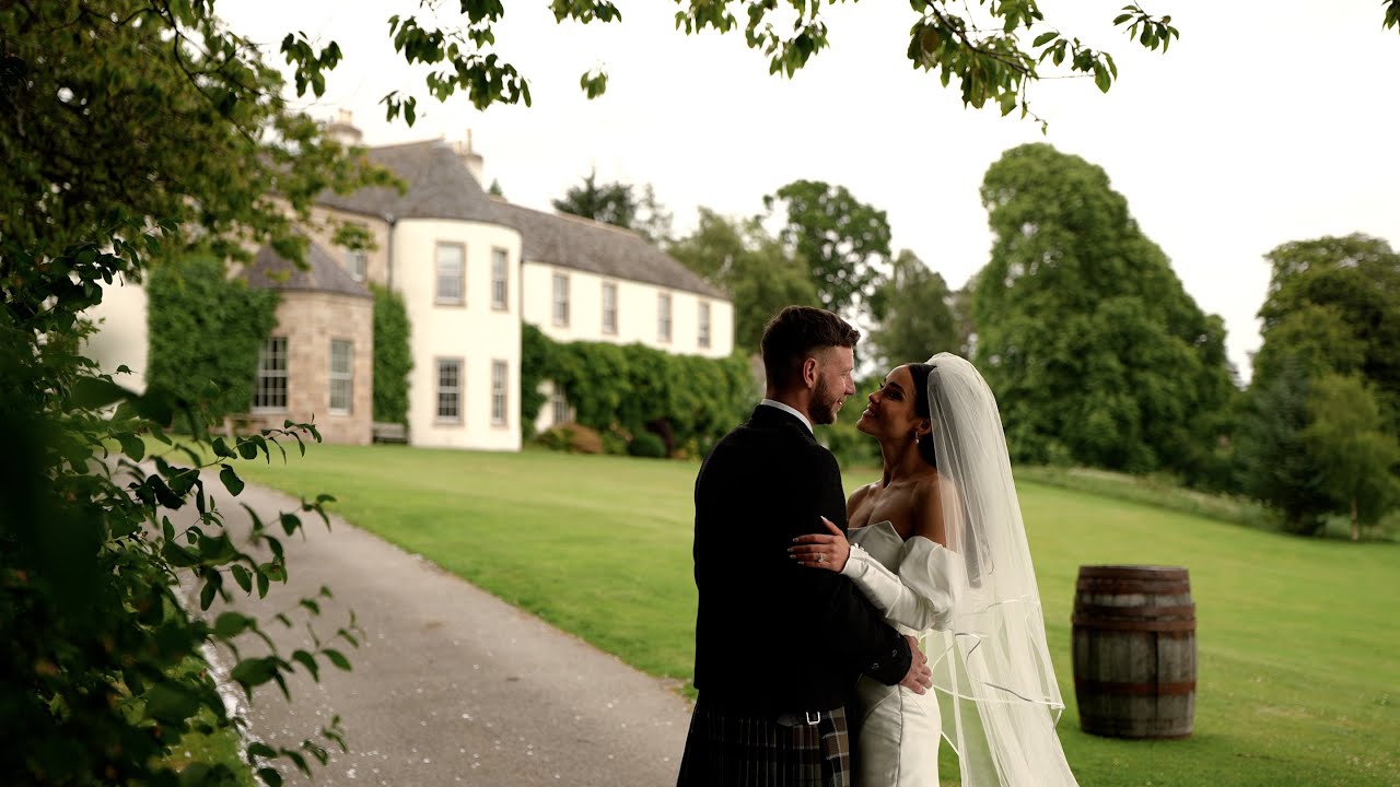 Logie Country House Wedding: Sara and Mitchel