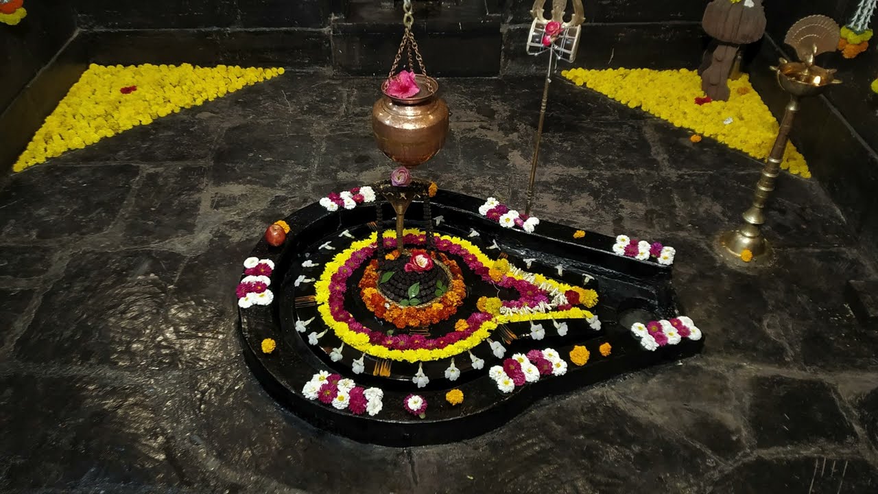 Lingashtakam | Powerful Shiva Stotram for Peace, Health & Moksha | Remove Negative Karma