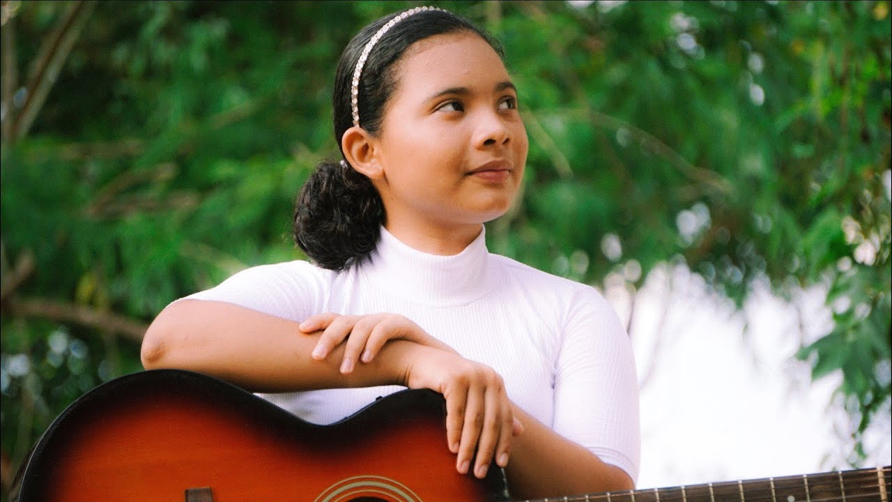 Nunca me dejes (Video Oficial) YESMI ESTHER MORENO