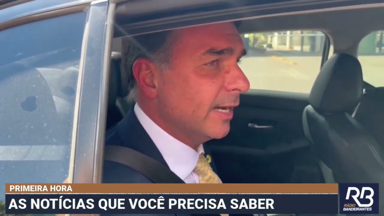 PF investiga Fl&aacute;vio Bolsonaro por suposta cal&uacute;nia contra Lula