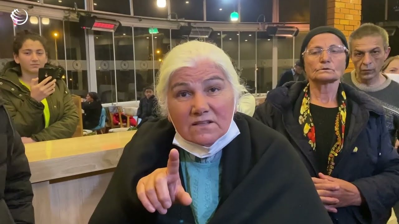 Malatya'da sosyal tesisten çıkarılmak istenen depremzedeler tepkili: Buradan çıkmak istemiyoruz