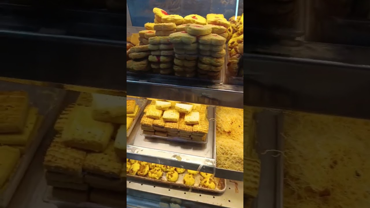 Exploring Bakery Shop | Maharaja Bakers #streetfood