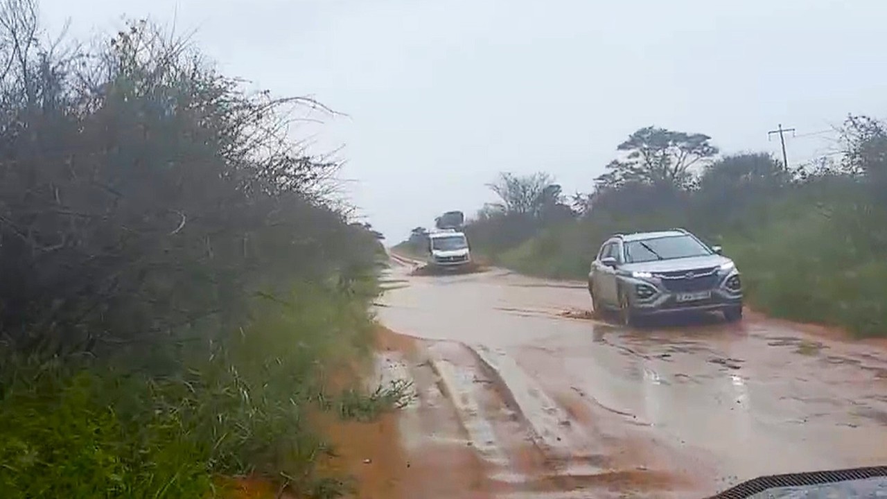 Flooded roads across South Africa
