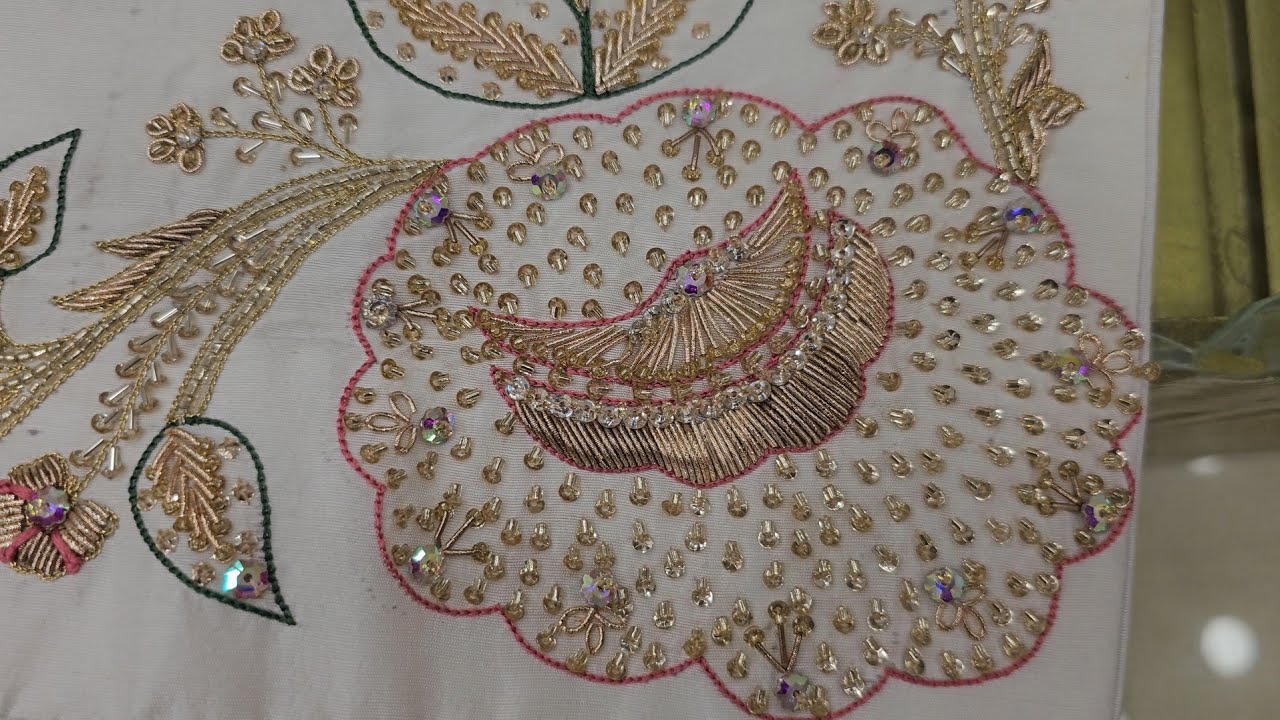 Pakistani Dresses for 2025 | Weddimg dresses by Din Collection | 