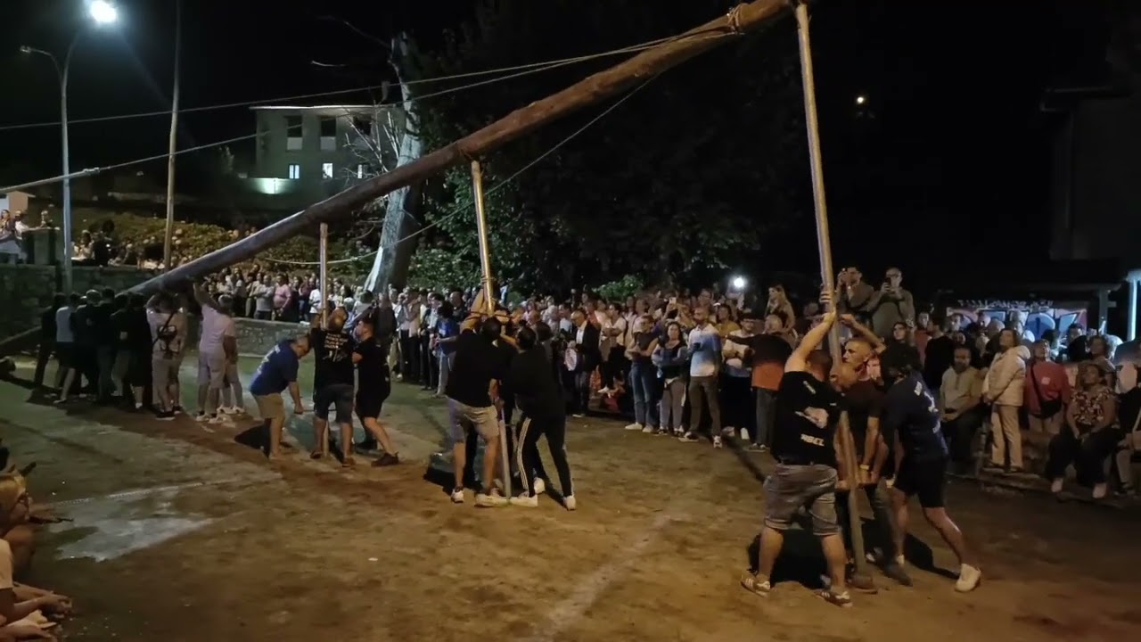 La hoguera de Pendueles, Llanes, Asturias, fiestas de la Sacramental, agosto 2025.