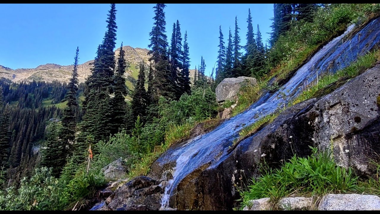 Ascending to Rohr Lake Meadow