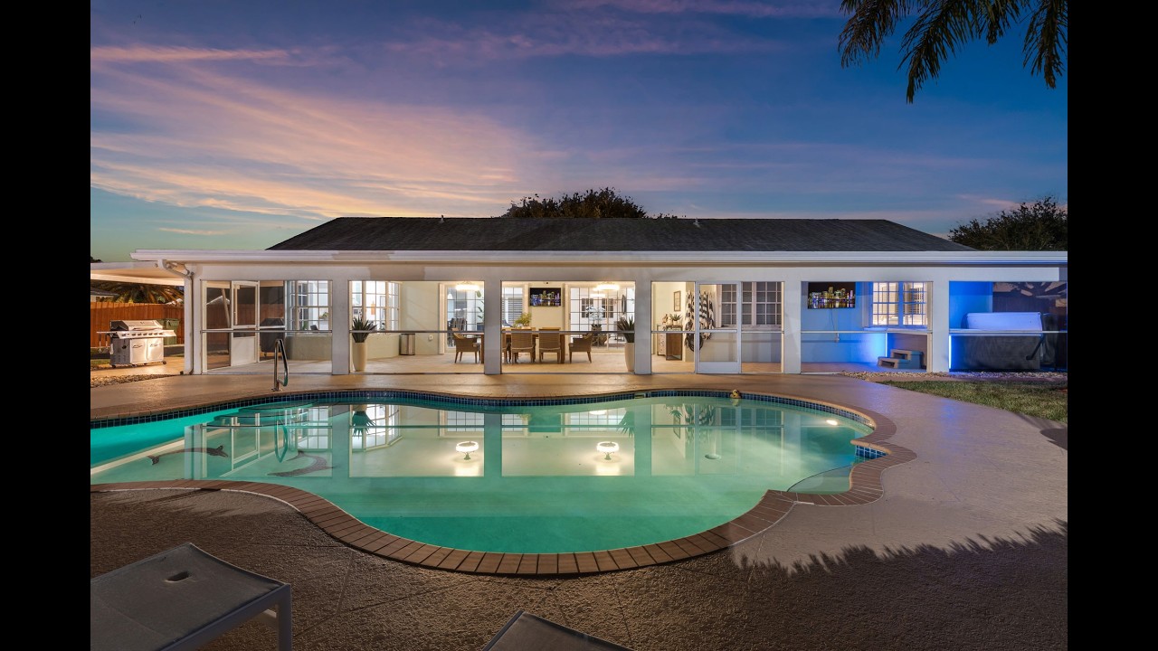 Redland Dream | 1651 NW 19th St | 5,000+ Sq Ft Estate That Has It All