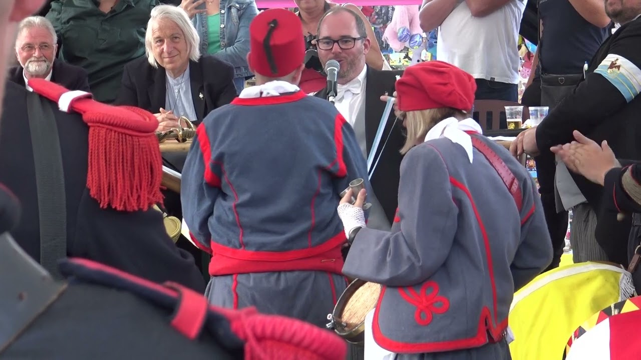 Madeleine Jumet 2022 45 Lundi Remise médailles de l'Escorte de Napoléon et des Zouaves Pontificaux