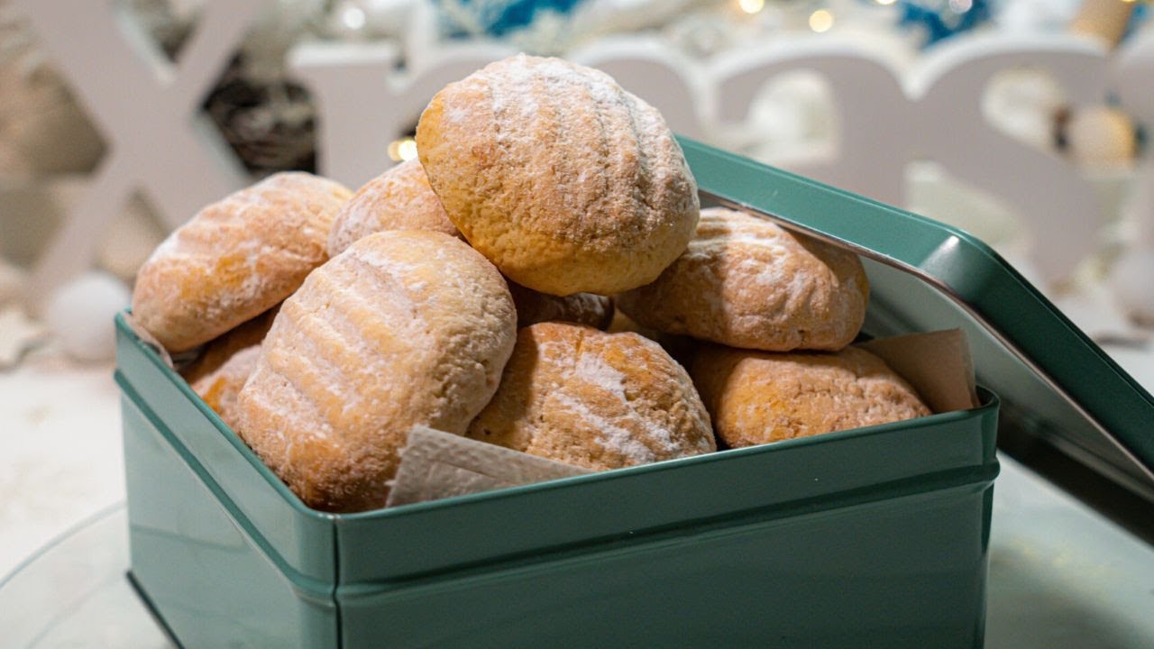 Christmas Coconut Christmas Cookie Recipe, Simple, Inexpensive, and Delicious