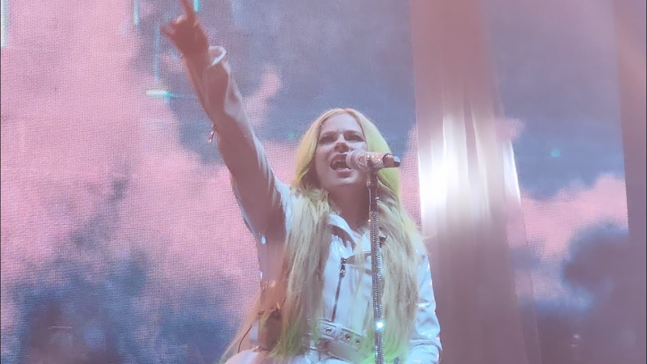 Avril Lavigne 
