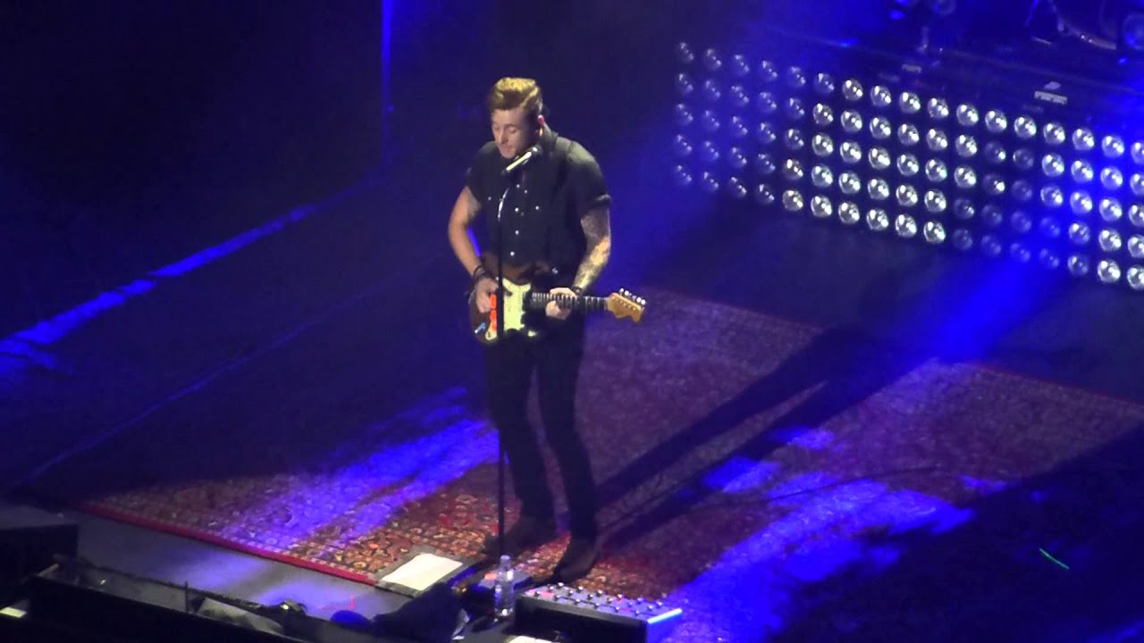 McFly - Danny singing Walk in the Sun - Royal Albert Hall