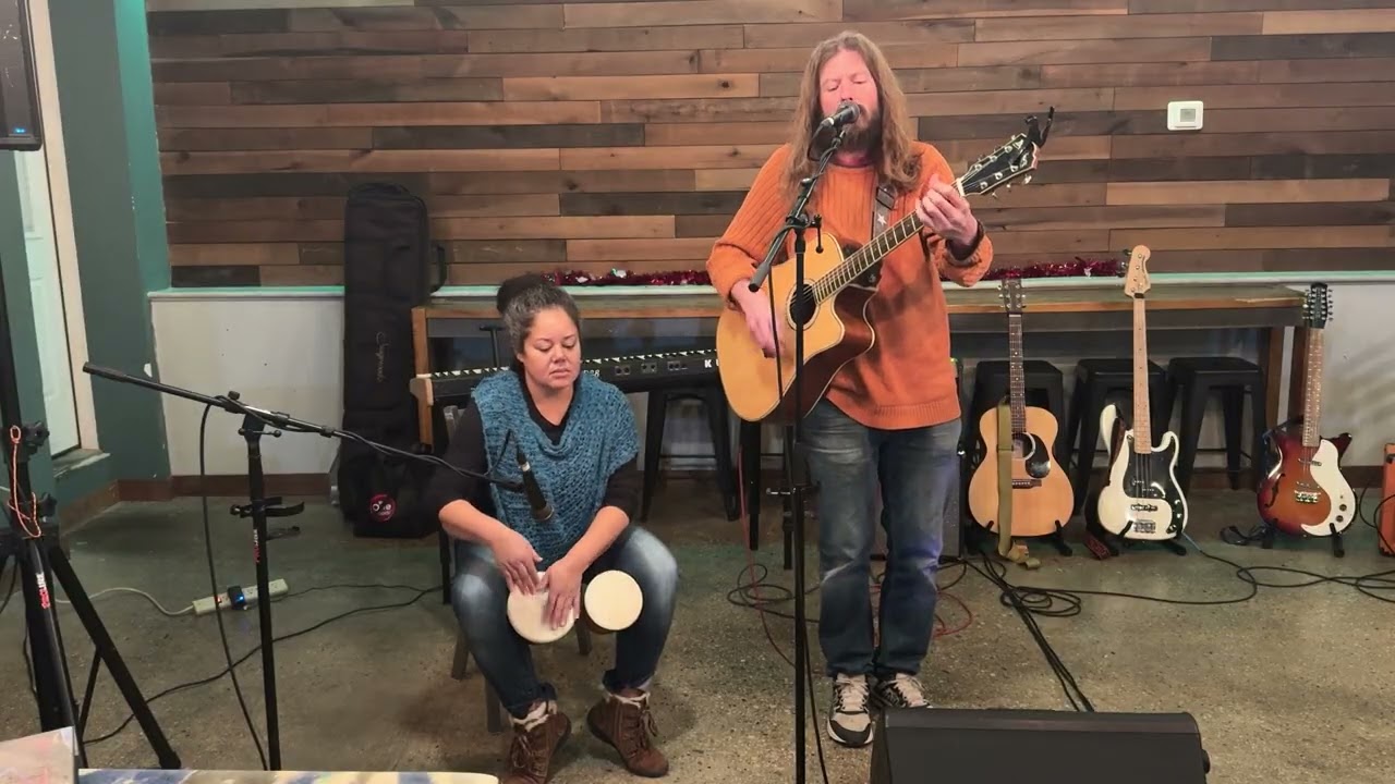 Isaac & Gillian 2  January 28, 2026 @MobjackTavernOpenMic #gillian #isaac