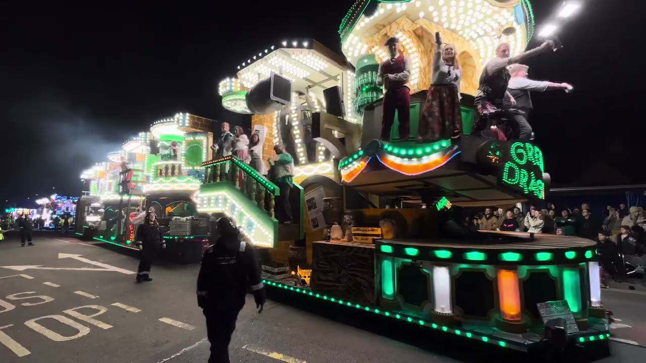 Bridgwater Carnival 2024 - Vagabonds CC The Green Dragon