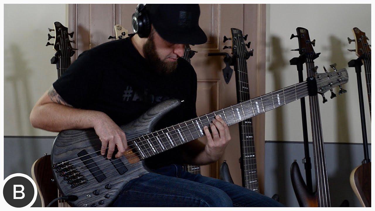 IBANEZ FANNED FRET BASSES // SRFF805 & SRFF806