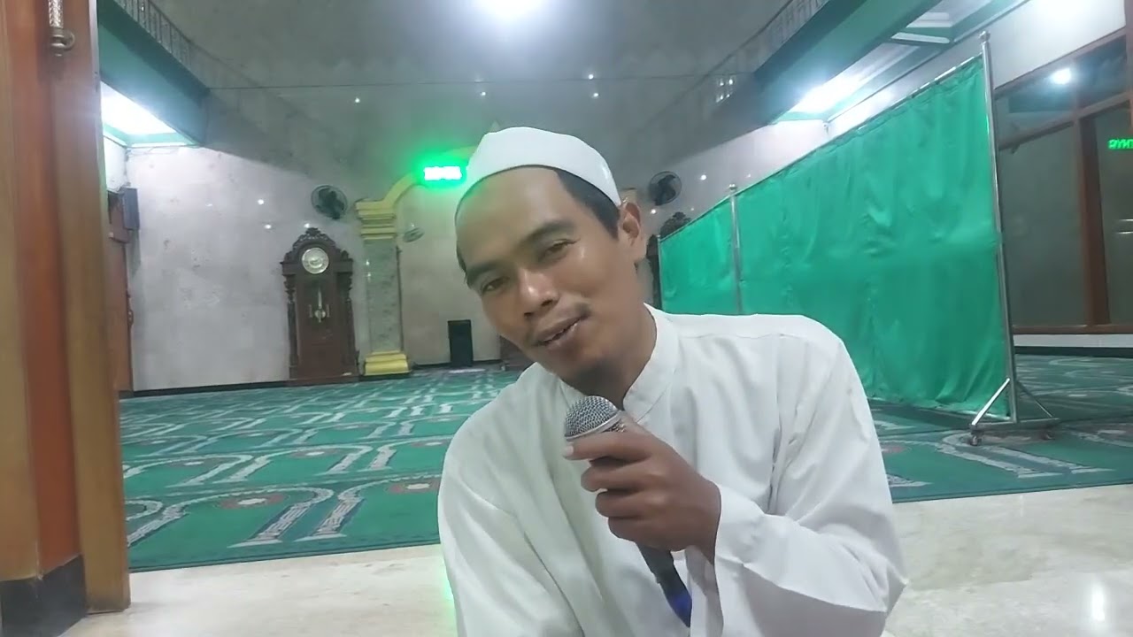 Hikmah shalat dan hukum tarawih kilat 