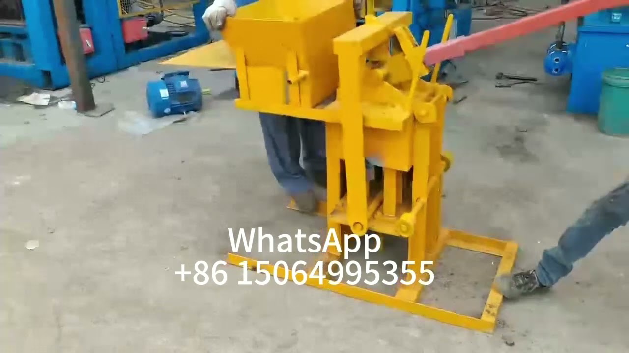 The QMR2-40 is a simple-structured, easy-to-operate manual brick making