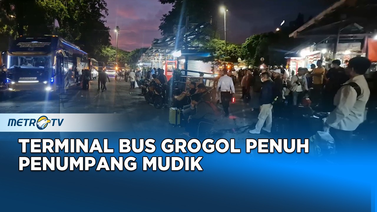 Terminal Bus Grogol Padat Penumpang Mudik Imlek
