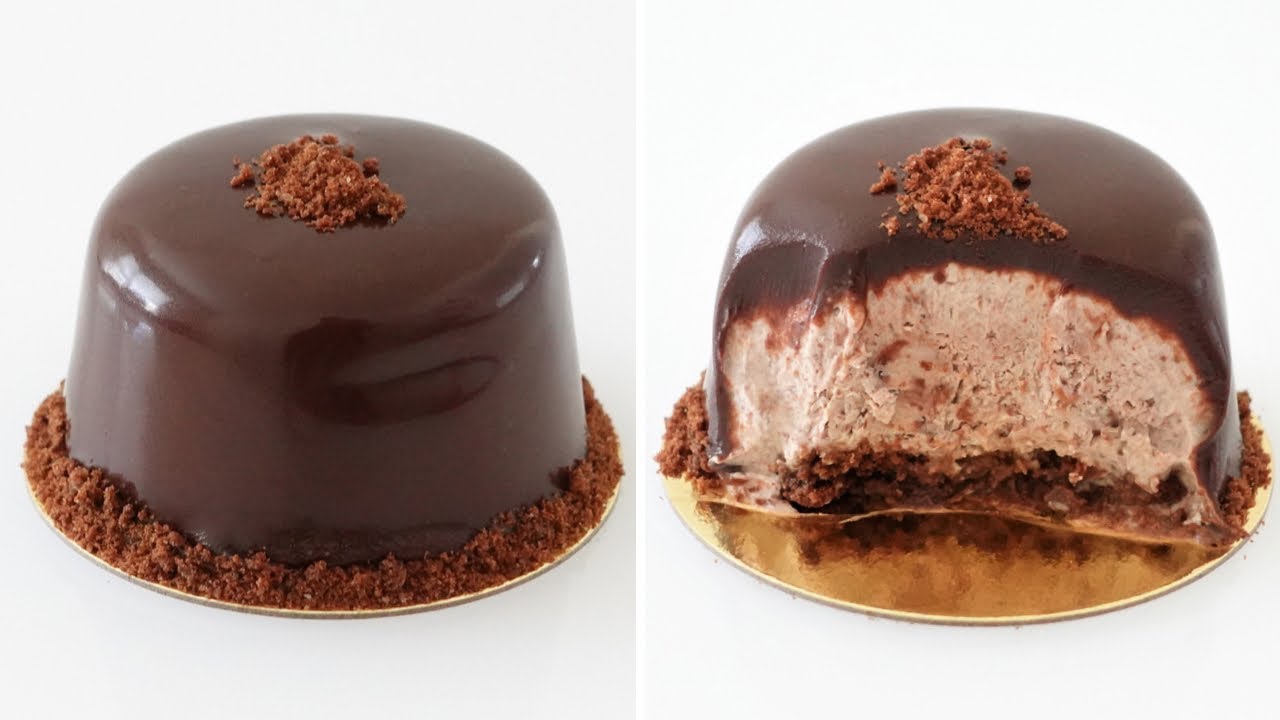 Mini Chocolate and Ricotta Mousse Cakes! Make ahead of time.