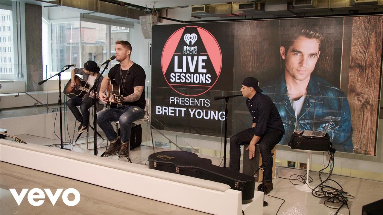 Brett Young - You Ain’t Here To Kiss Me (Live on the Honda Stage at iHeartRadio NY)
