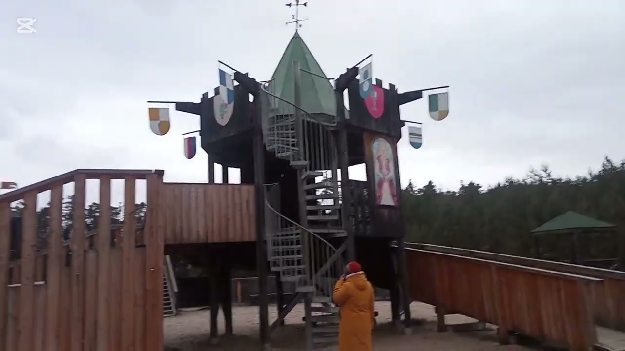 Hradec Králové,lesní hřbitov a jeho krásy 