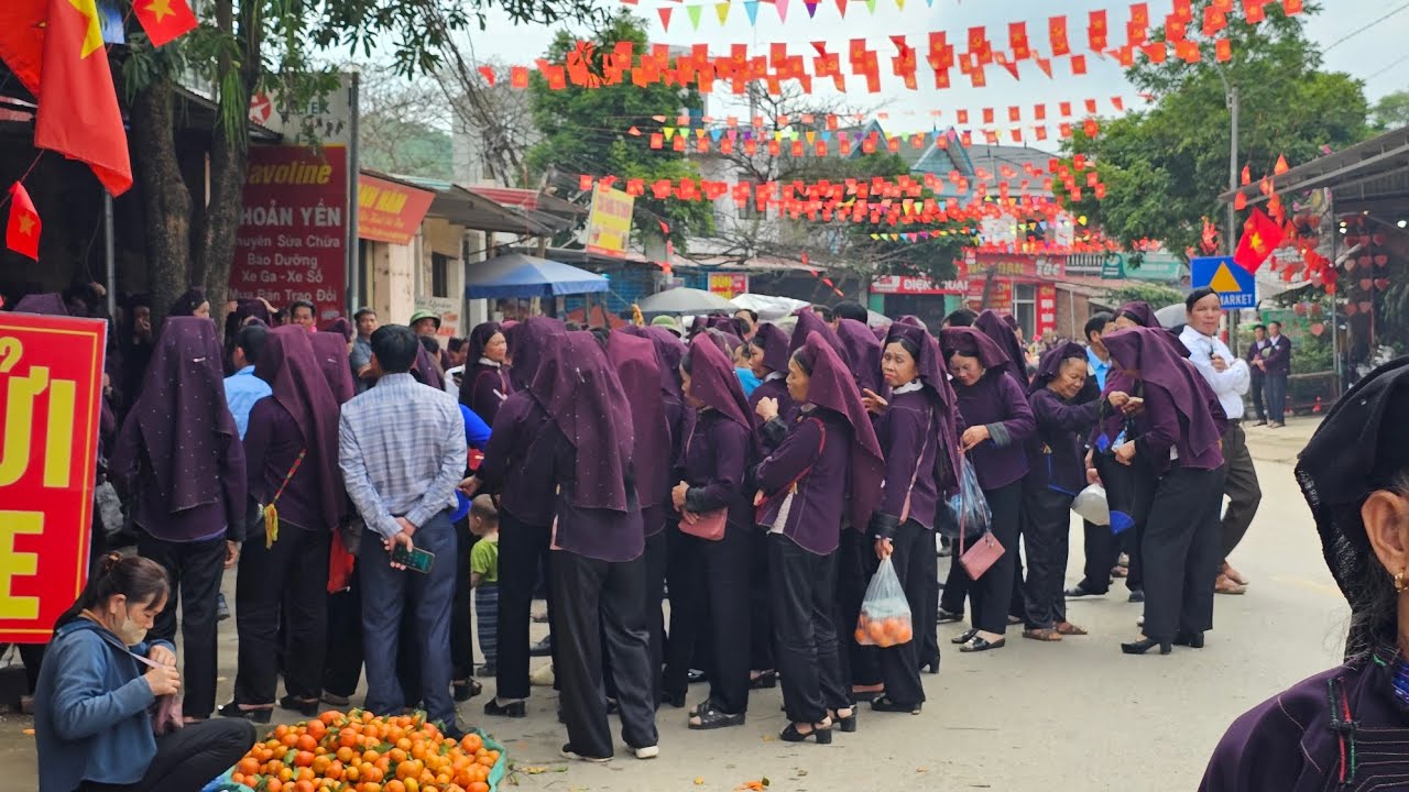 Chợ tình người dân tộc Nùng vùng cao xã Tân Sơn tỉnh Bắc Ninh 12/1/2026