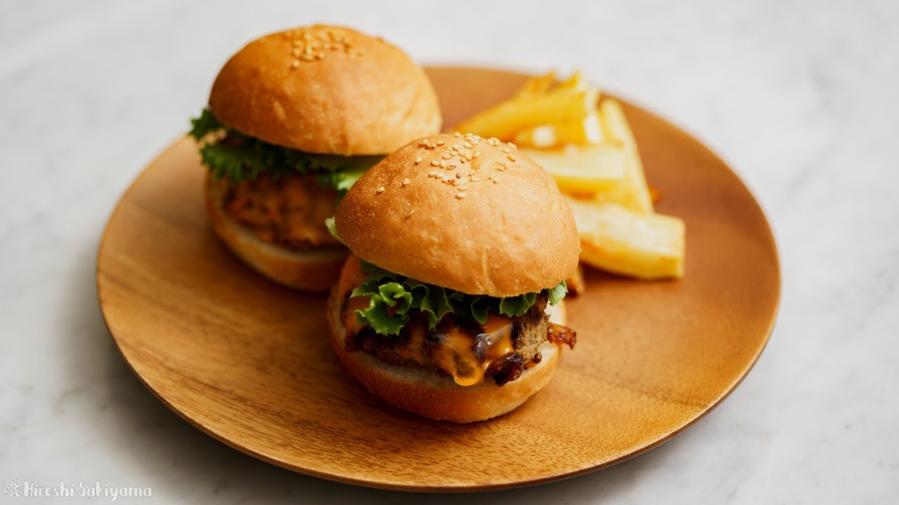 ハンバーガーバンズとハンバーガーの作り方 │ Hamburger Buns ＆ Hamburgers