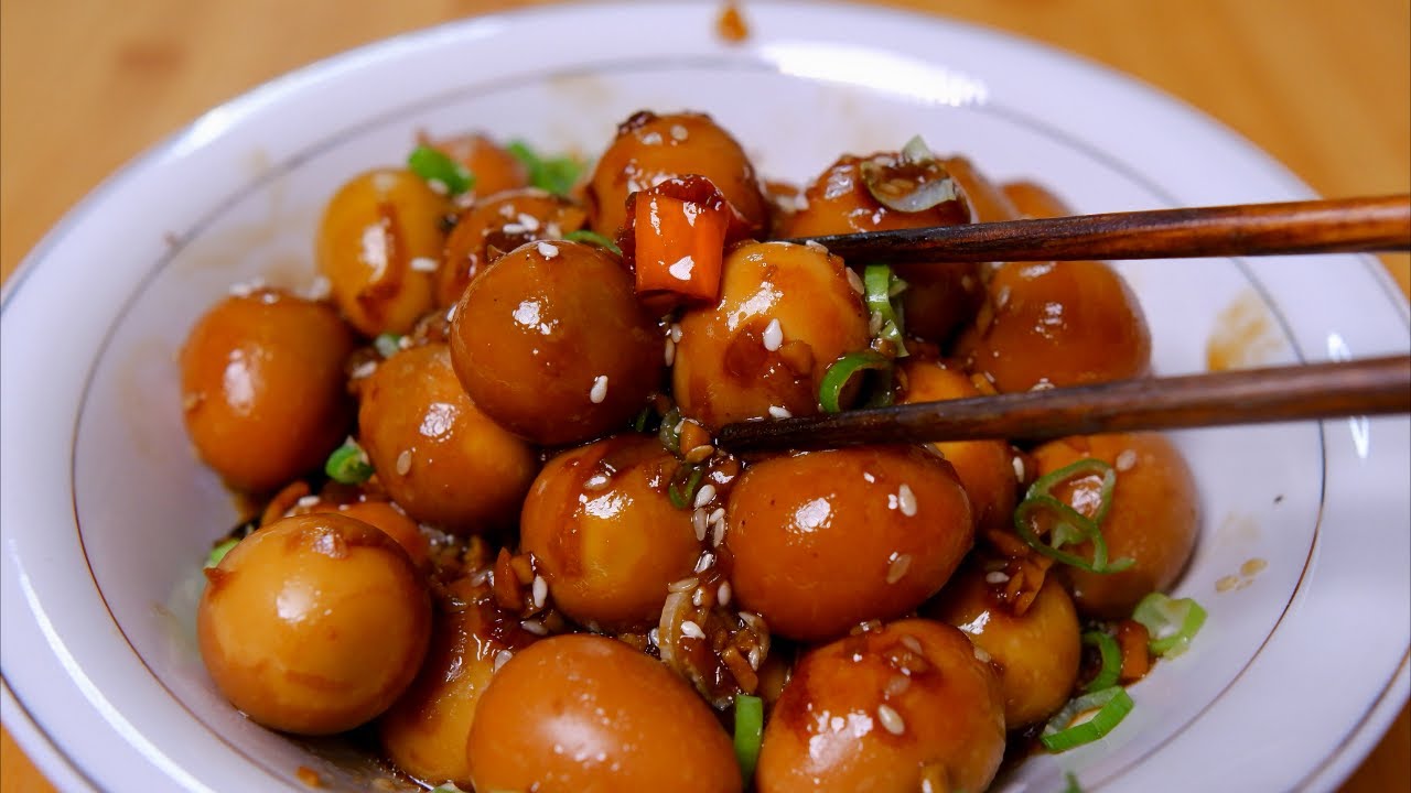 Try cooking quail eggs with sauce really delicious and fragrant :: Delicious food