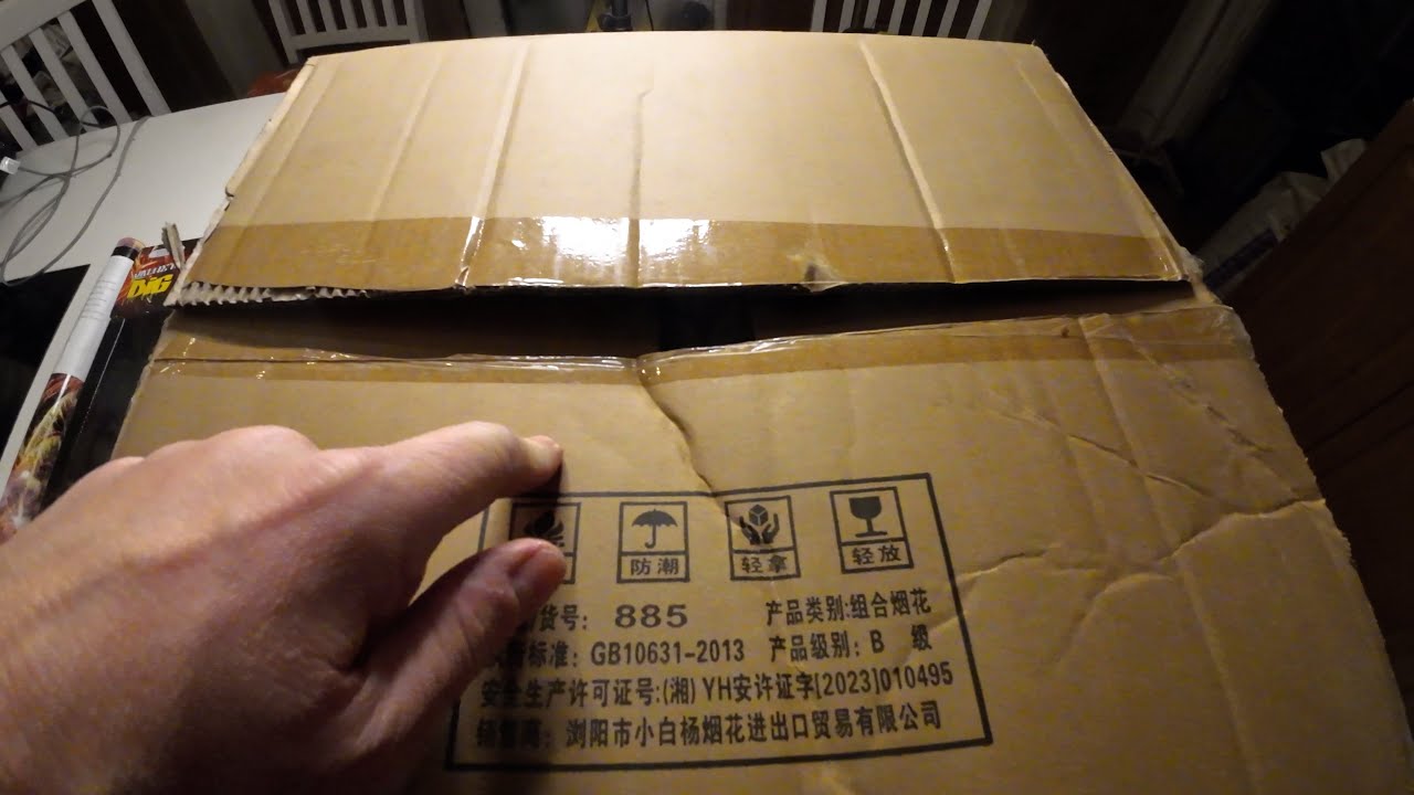 Fyrverkerioutlet levererar