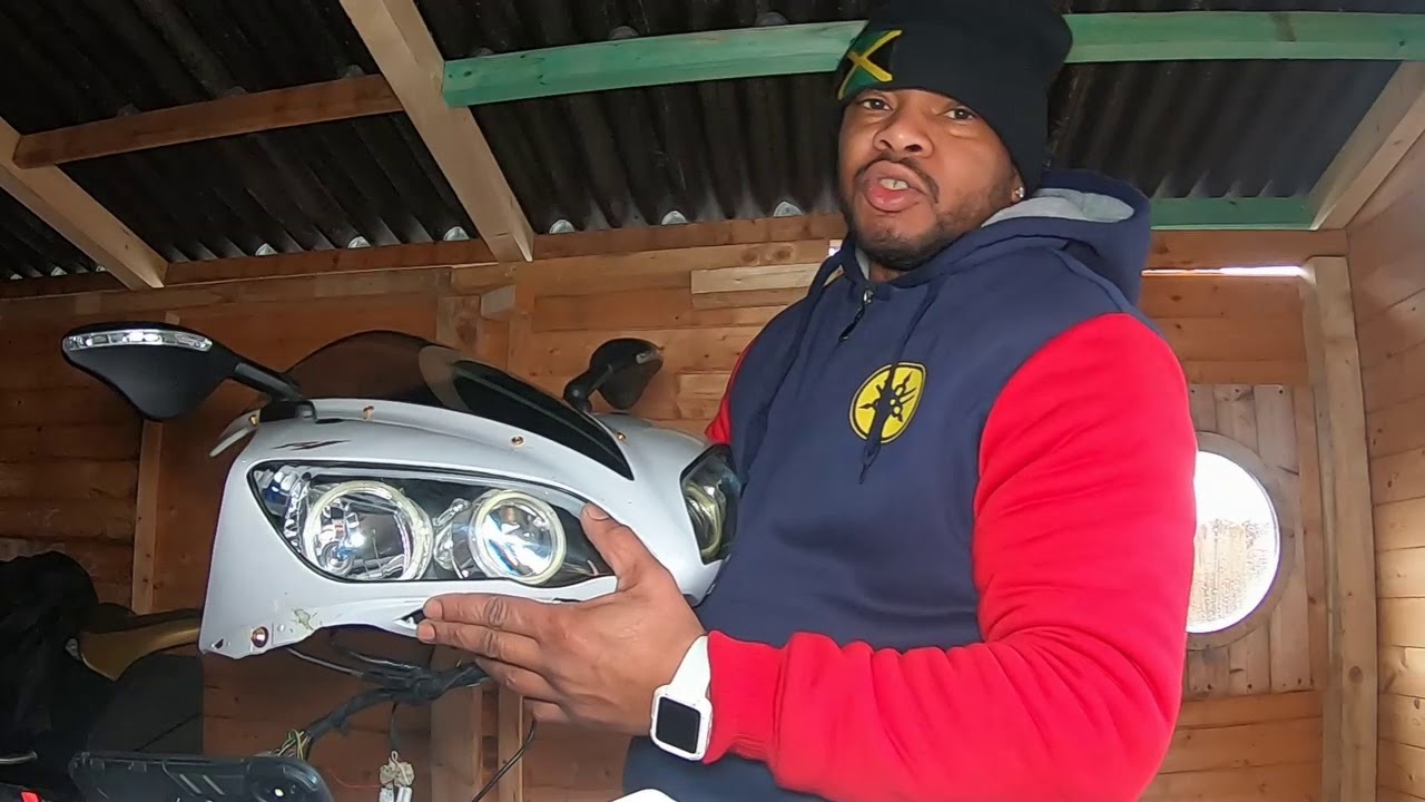 halo DRL and indicator installed in my yamaha R1  head light