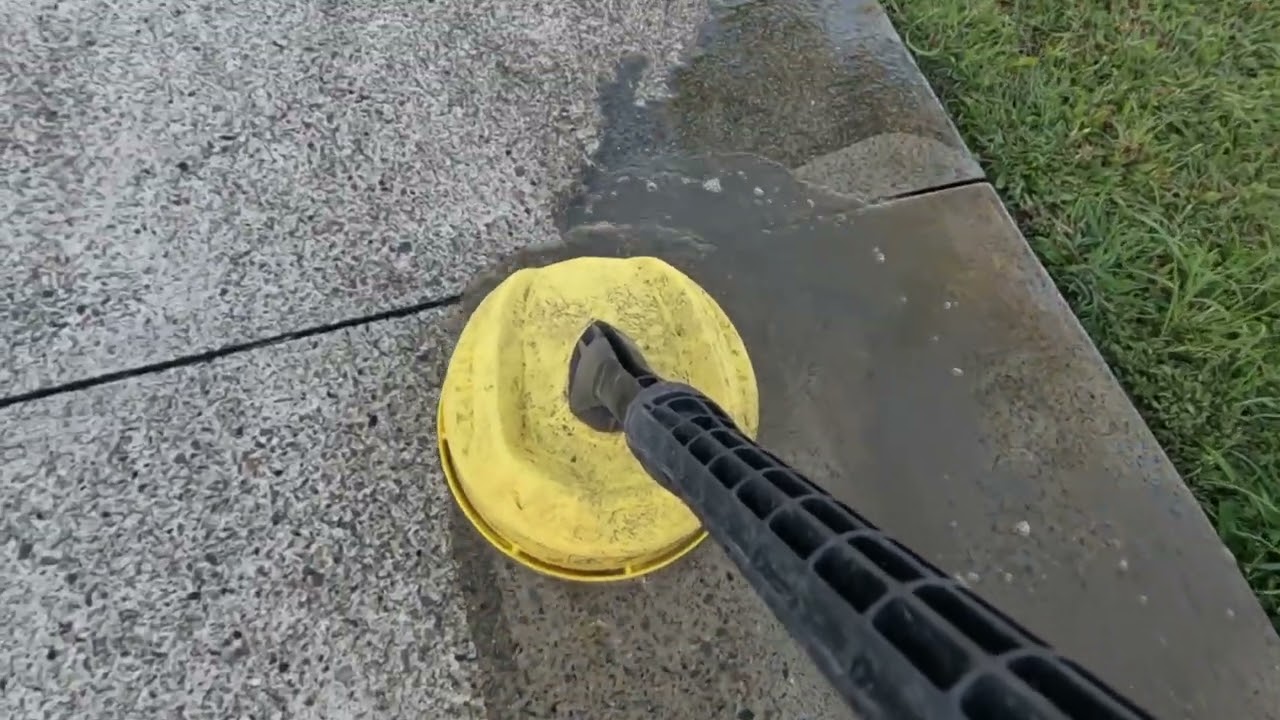 KARCHER K3 HIGH PRESSURE WASHER