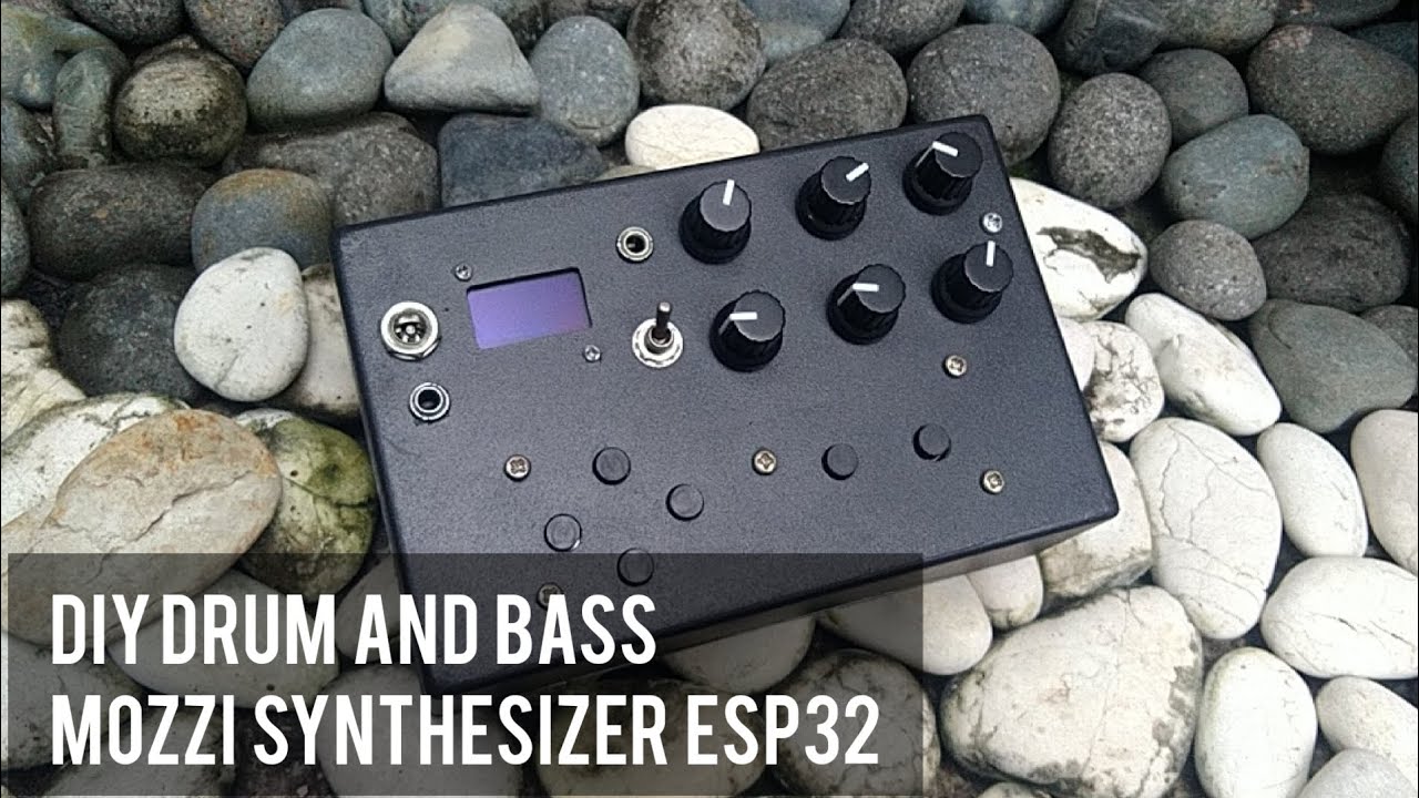 DIY DRUM AND BASS SYNTHESIZER ESP32