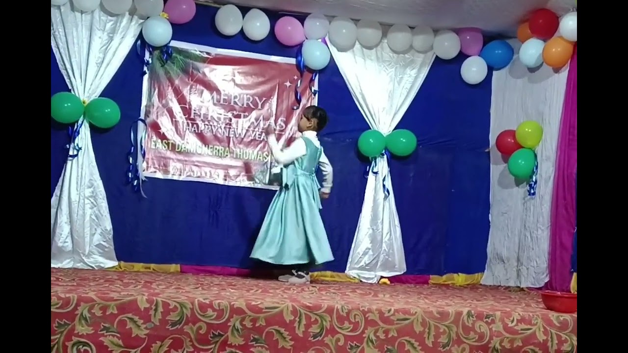 Dance by this cute girl from bubon (01/01/26)