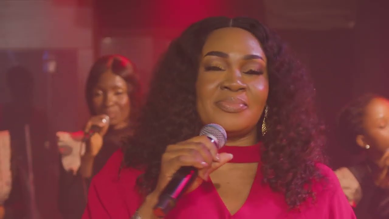 DERA GETRUDE | MOST HIGH [OFFICIAL LIVE VIDEO]