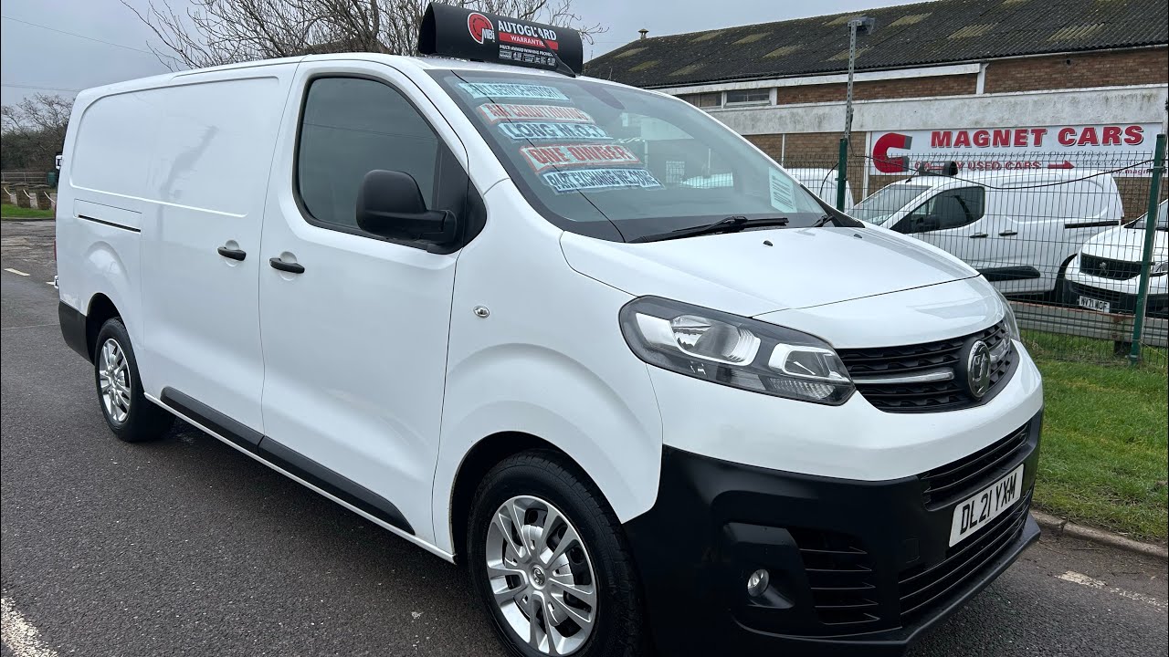 DL21 YXM Vauxhall Vivaro 1.5 Turbo D 2900 Dynamic L2 H1 LWB Van 1 Owner Full History £9,999 NO VAT