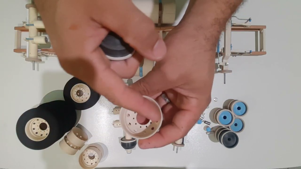 medidas dos eixos e cubos das miniaturas  escala 1/14