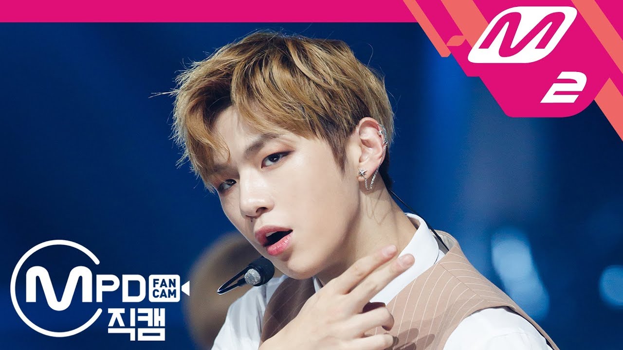 [MPD직캠] 워너원 강다니엘 직캠 '켜줘(Light)' (WANNA ONE KANG DANIEL FanCam) | @MCOUNTDOWN_2018.6.14