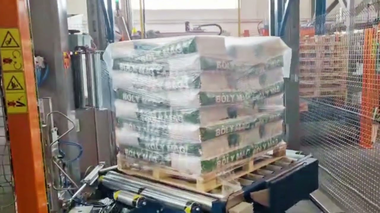 Automata fóliázó automata fedőfóliázóval // Pallet wrapping and top-sheeting