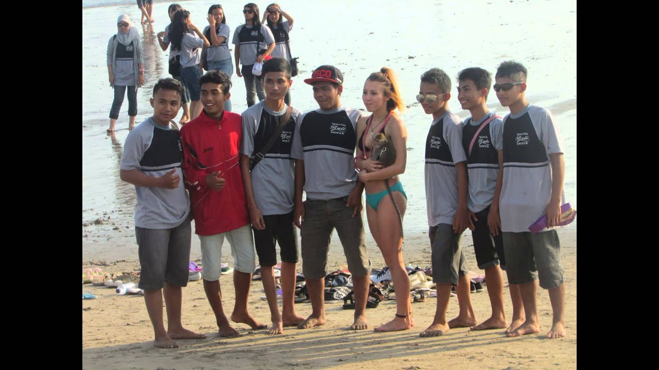 SNIPER (SMP Negeri 4 JEMBER) Nglencer nang BALI