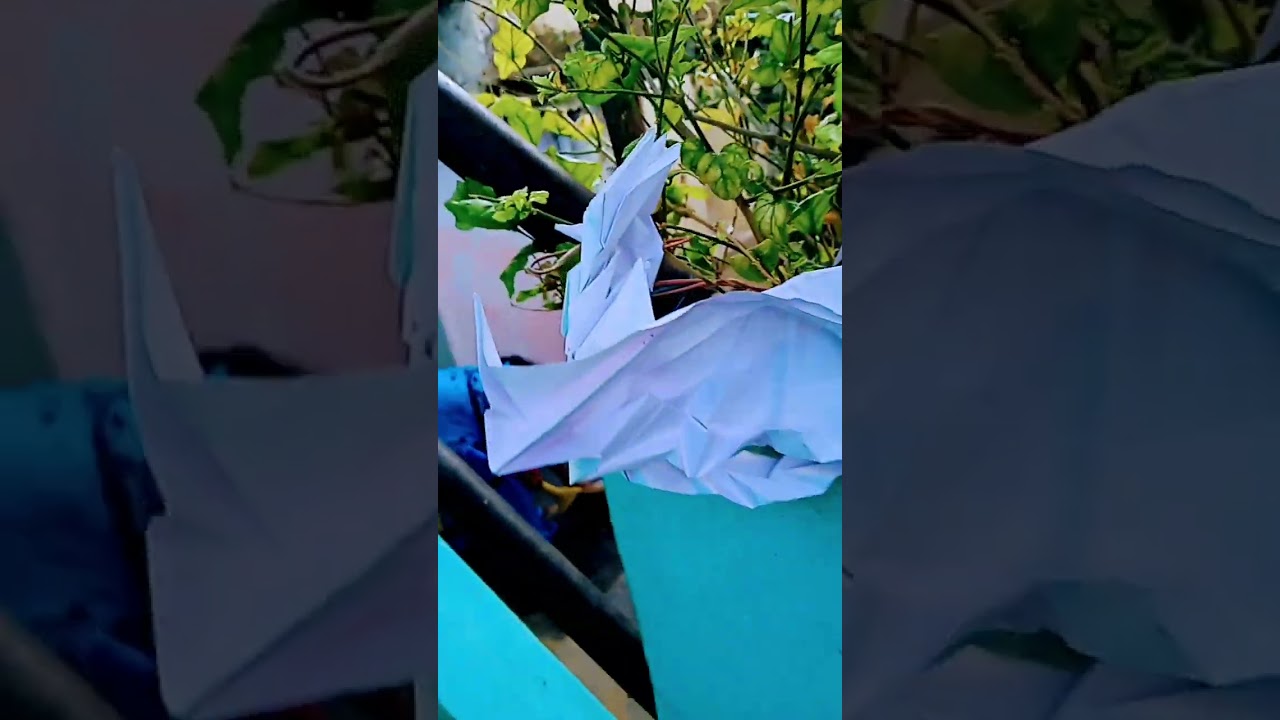 origami pheonix (LQD) #origami #entertainment #pheonix #origamilovers #art #origami phoenix #bird