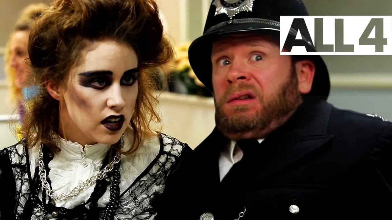 The Worst First Dates Ever?! | Bad Dates