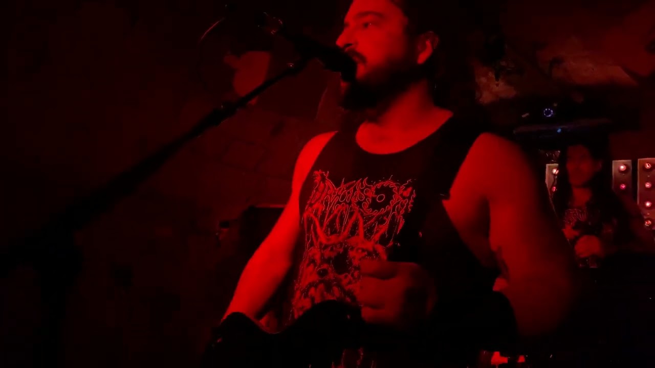 Rebaelliun : Complete Show Live In Paris